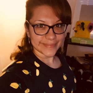 Meet your Posher, Elizabeth